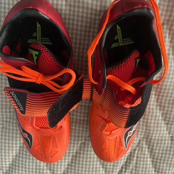 Saucony Track Cleats Velcro Strap Size 6 - Picture 2 of 5